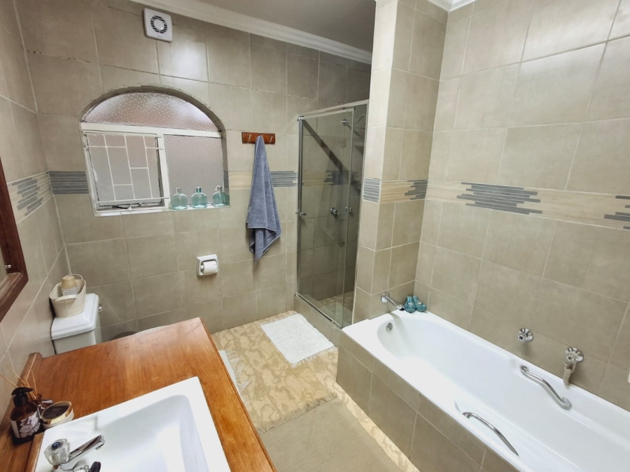 4 Bedroom Property for Sale in Vaalpark Free State